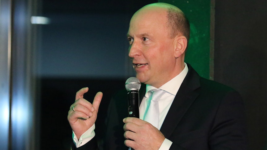 Geschäftsführer Stephan Schippers sprach beim GladbachLIVE-Talk ausführlich über die Hauptsponsor-Suche bei Borussia Mönchengladbach.