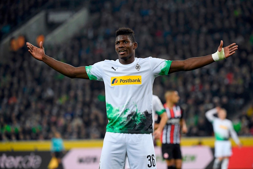 Breel Embolo musste gegen Eintracht Frankfurt noch vor der Pause ausgewechselt werden.