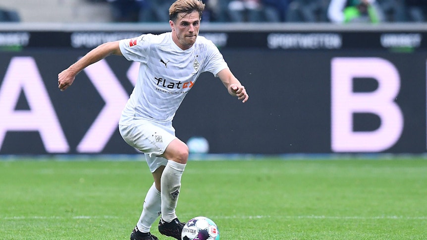Jonas Hofmann am Ball im Borussia-Park.