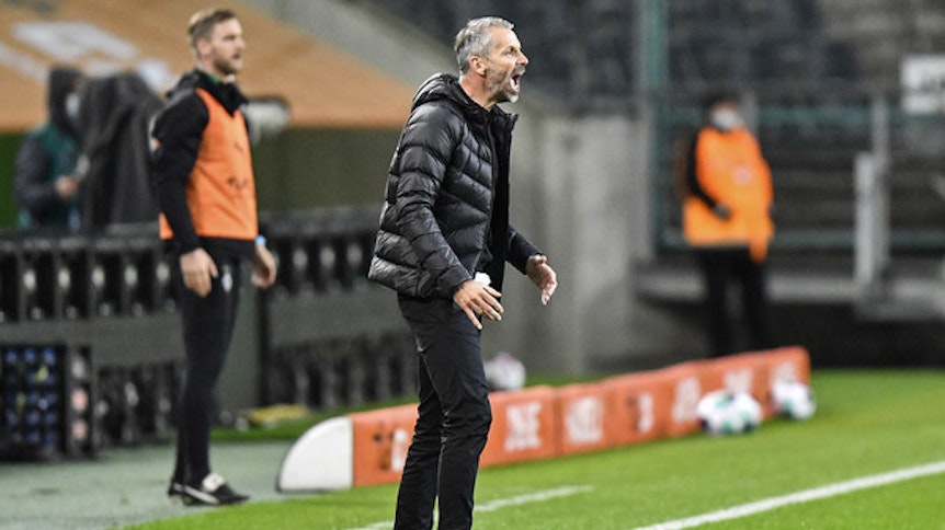 Trainer Marco Rose feuerte seine Borussen-Mannschaft beim Sieg gegen RB Leipzig immer wieder lautstark von der Seitenlinie aus an.