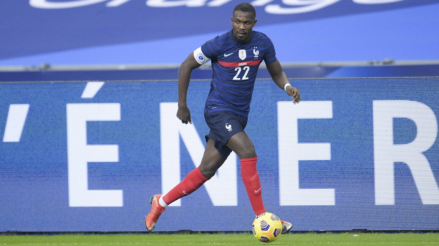 Marcus Thuram im Trikot der Équipe Tricolore“. Der Stürmer von Borussia Mönchengladbach gab am Mittwochabend gegen Finnland in Paris sein Länderspiel-Debüt.