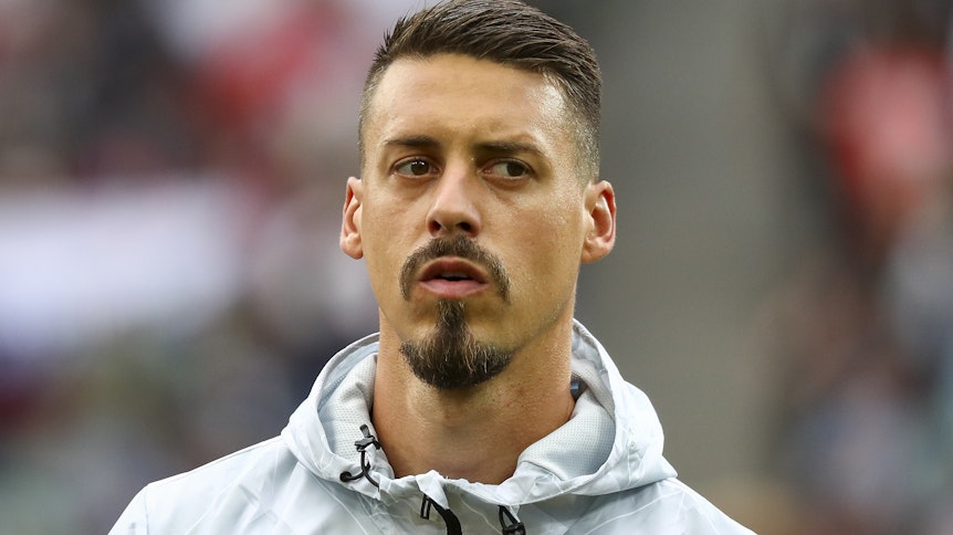 Sandro Wagner beim Confed-Cup in Russland guckt skeptisch.