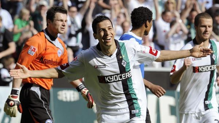 Offensiv-Wirbler Karim Matmour im Trikot des VfL Borussia: Der ehemalige algerische Nationalspieler arbeitet nun als Frankreich-Scout für Leverkusen.