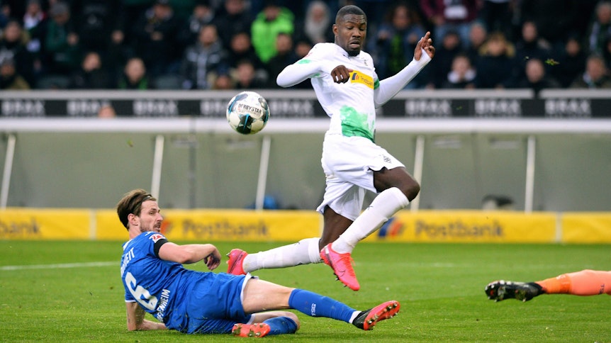 Marcus Thuram hatte zahlreiche Chance, entweder retteteein Hoffenheimer Abwehrbein oder Keeper Oliver Baumann.