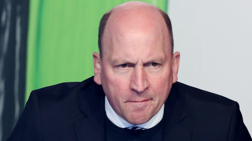 Stephan Schippers, Borussias Herr der Zahlen. Der Finanz-Boss macht den Gladbach-Treuen Mut. Der VfL sollte als Bundesligist die Corona-Krise überstehen können – wenn die Borussen jetzt in der Not zusammenstehen.