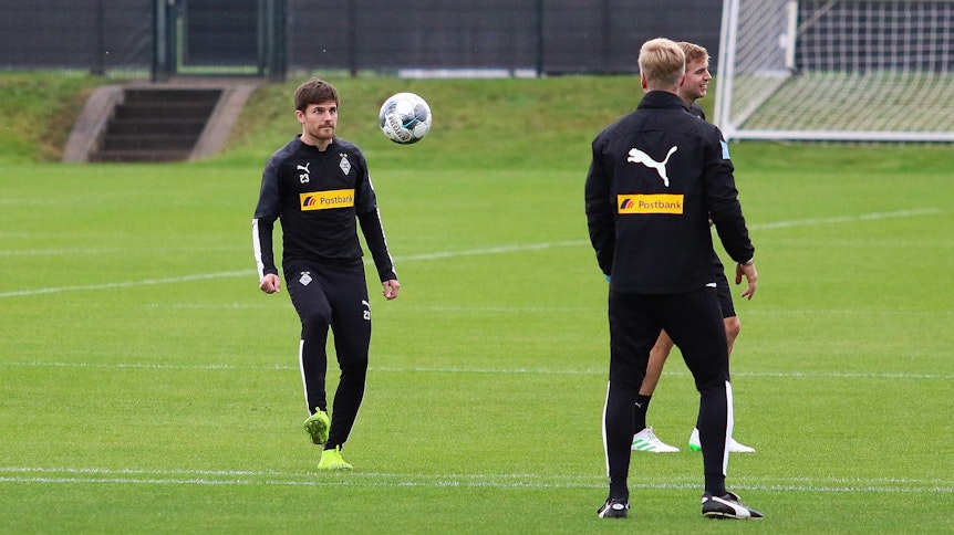 Jonas Hofmann vertritt Borussia Mönchengladbach gegen Eintracht Frankfurt bereits zum zweiten Mal bei der „Bundesliga Home Challenge“.