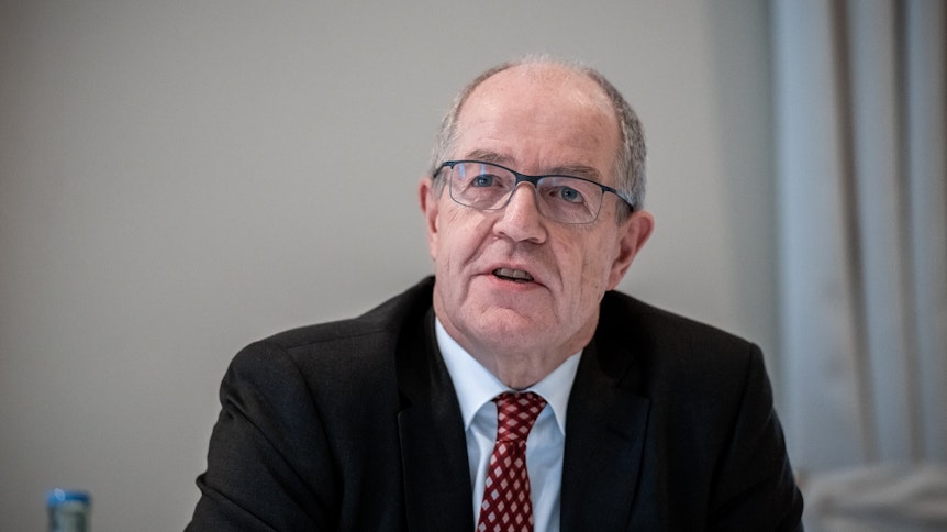Hans Wilhelm Reiners, Oberbürgermeister von Mönchengladbach, hat Bedenken zu weiteren Geisterspielen in seiner Stadt geäußert.