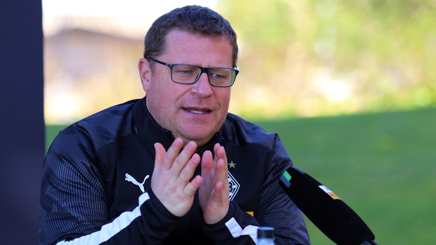 Die Bundesligisten dürfen wieder gemeinsam trainieren. Gladbachs Max Eberl sieht darin keinen Bonus für den Fußball.