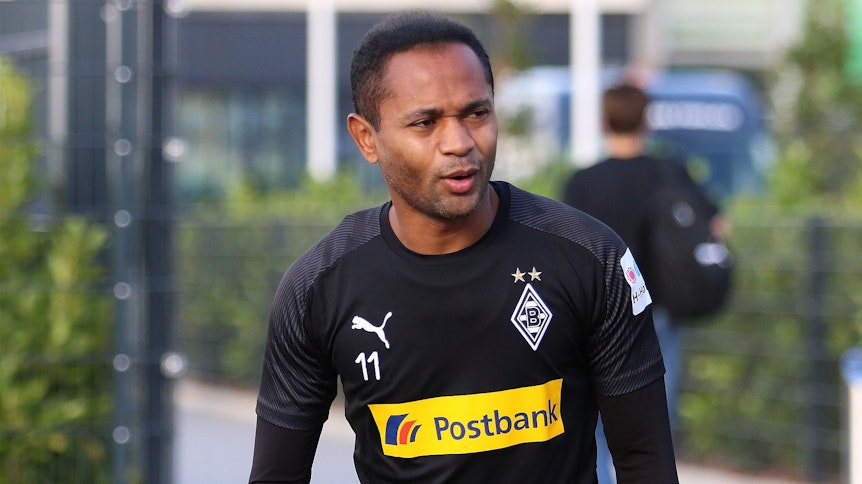 Raffael beobachtet die Auswirkungen der Corona-Krise in seinem Heimatland Brasilien mit großer Sorge.