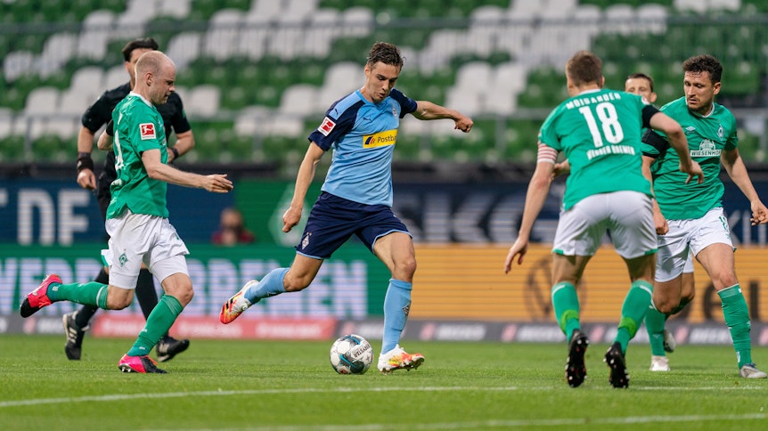 Feuer frei: Florian Neuhaus stellte die Bremer mit seinen Dribblings und Abschlüssen immer wieder vor Probleme.