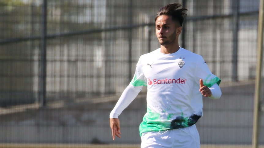 Rechtsverteidiger Kaan Kurt gilt als eines der Top-Talente bei Borussia Mönchengladbach. In der U23 bekommt er in Heiko Vogel nun einen neuen Trainer.