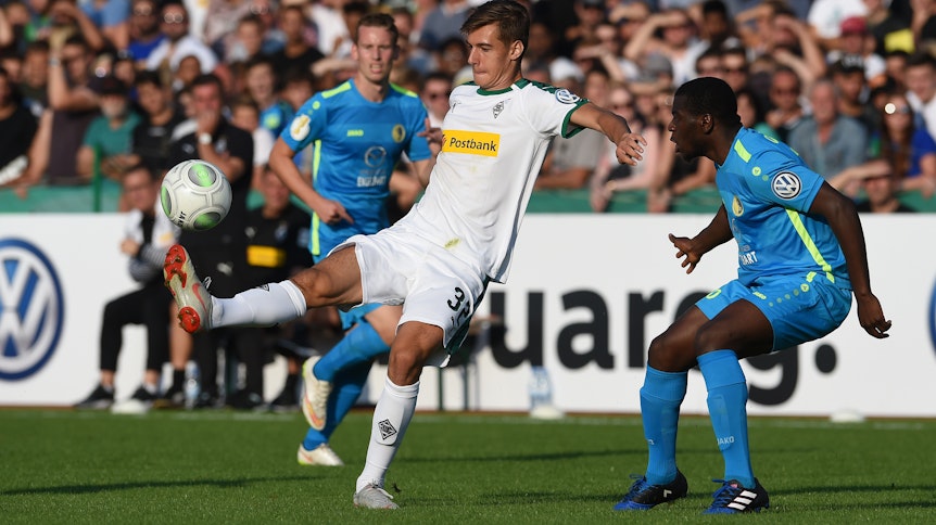 Beim 11:1 gegen den BSC Hastedt im August 2018 war Florian Neuhaus in seinem ersten Pflichtspiel für Borussia Mönchengladbach einer der Torschützen.