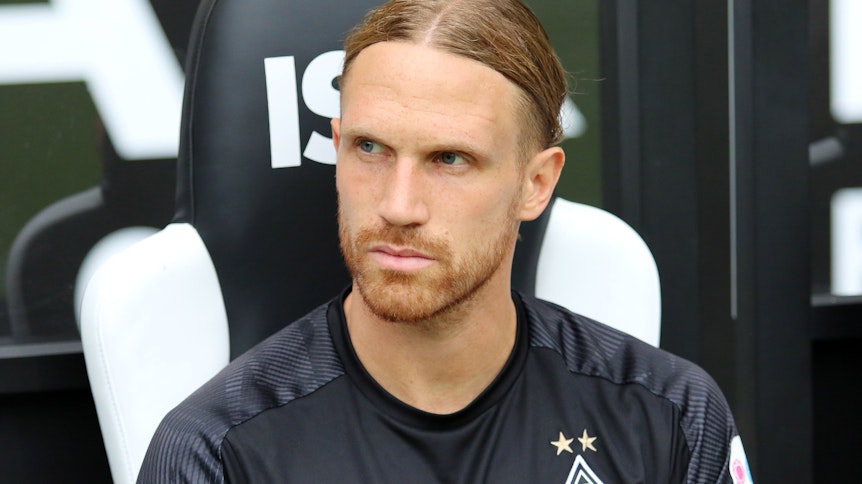 Rechtsverteidiger Michael Lang dürfte bei Borussia einen schweren Stand in der kommenden Spielzeit haben. Ein Wechsel zu einem anderen Klub soll Thema sein.