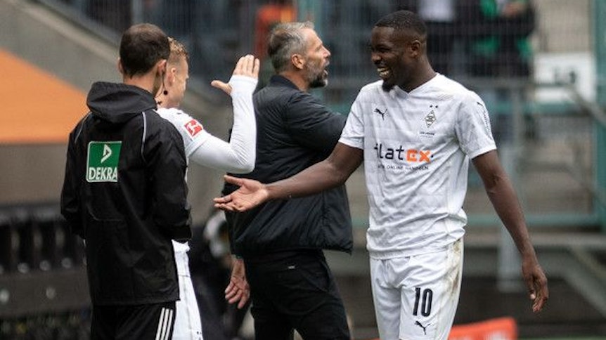 Bei seiner Auswechslung im Duell gegen Union Berlin konnte Gladbachs Stürmer Marcus Thuram noch lachen. Am Ende war ihm angesichts des bitteren Ausgleiches (1:1) die Freude vergangen.
