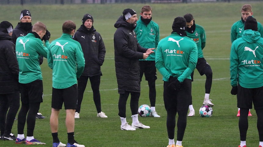 Borussias Spieler, hier beim Training am 5. Januar, bekommen am Montag einen Tag frei.