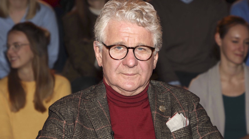 Marcel Reif bei der Aufzeichnung der ZDF-Talkshow Markus Lanz im Fernsehmacher Studio auf dem Phoenixhof in Hamburg am 18.02.2020.