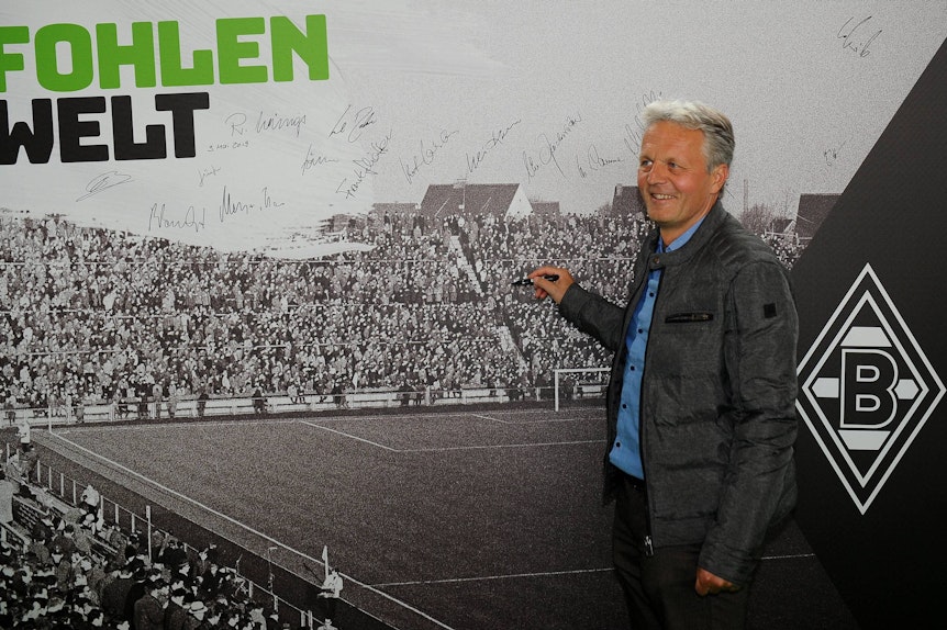 Marcel Witeczek, hier bei der Eröffnung der Fohlenwelt im Mai 2019, spielt für Bayern und Borussia in der Bundesliga.