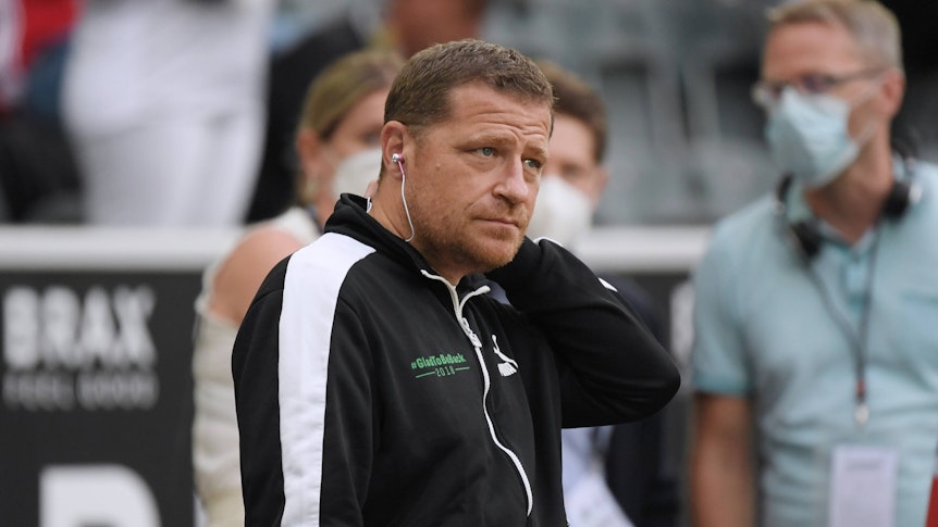 Max Eberl, Sportdirektor von Borussia Mönchengladbach, schaut nachdenklich am 13. August 2021.