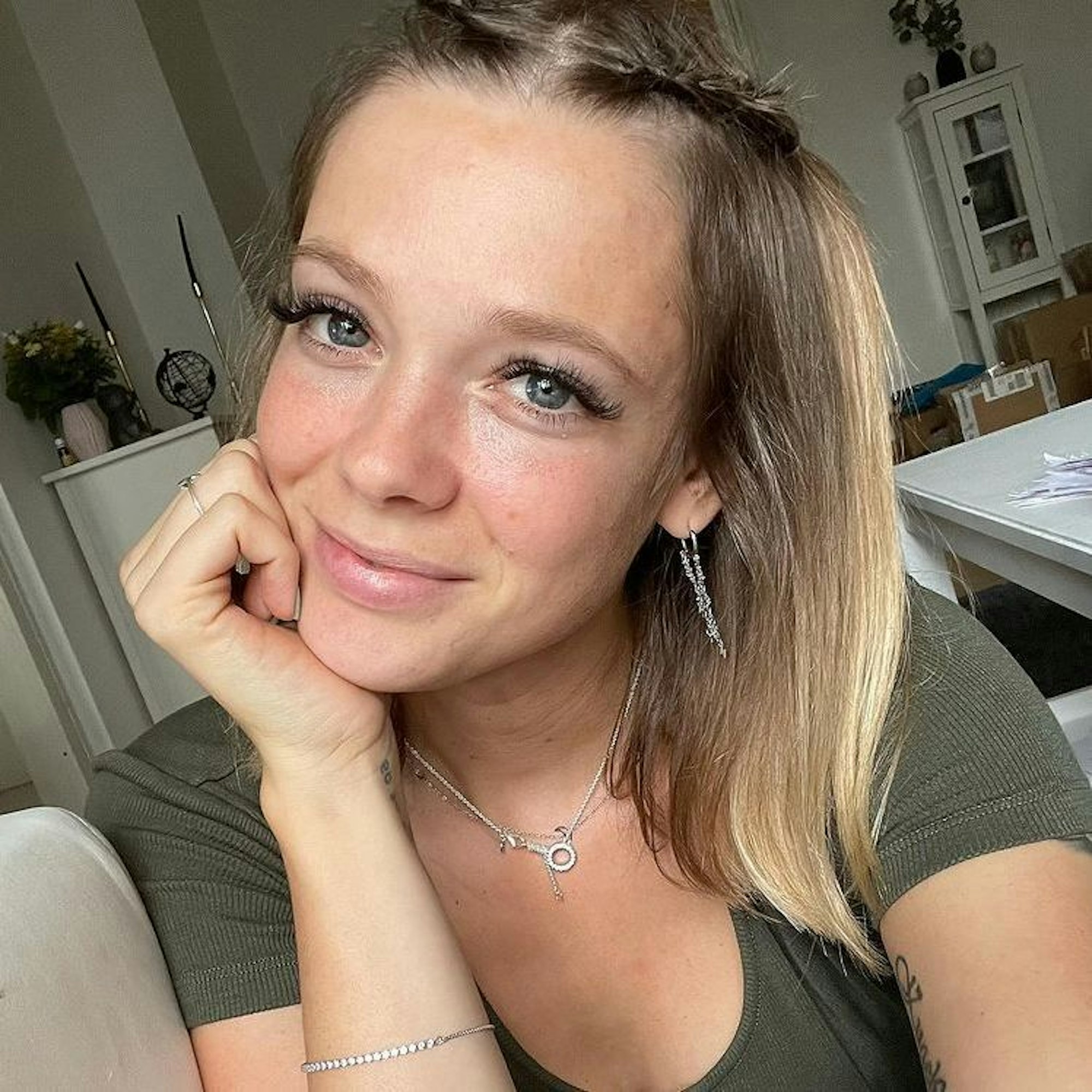 Anne Wünsche, Influencerin, postete dieses Selfie am 6. September 2021 auf Instagram