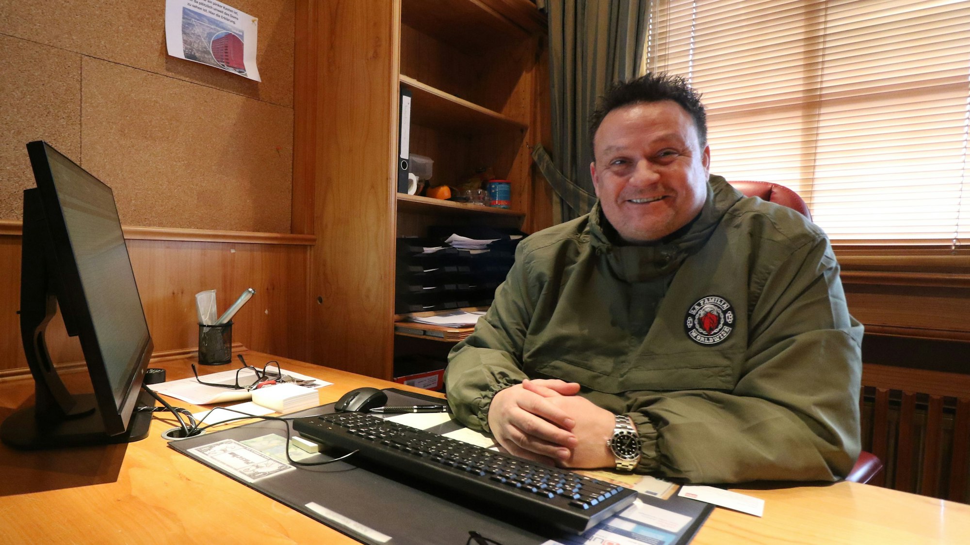 Pascha in Köln Riesenwirbel um Puff Spur führt nach China Express