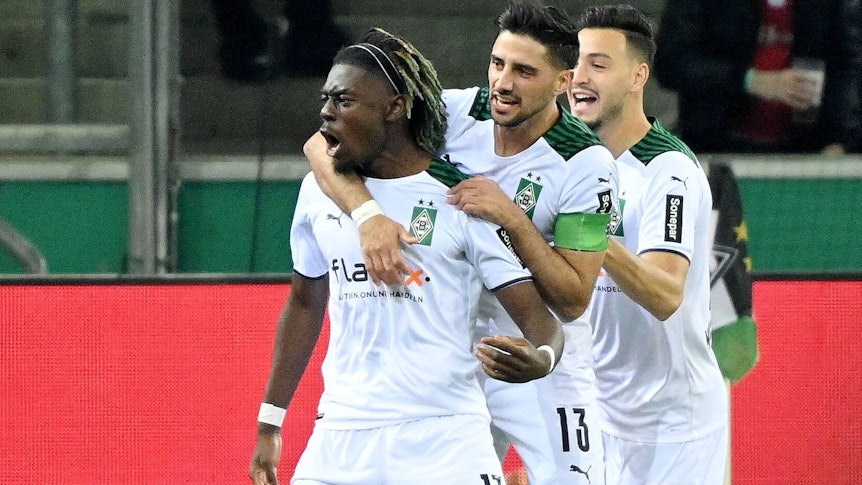 Moenchengladbach, Borussia Park, 27.10.21, GER, Herren, DFB-Pokal, Borussia Moenchengladbach - FC Bayern Muenchen Bild: Kouadio Kone Gladbach jubelt nach seinem Tor zum 1:0