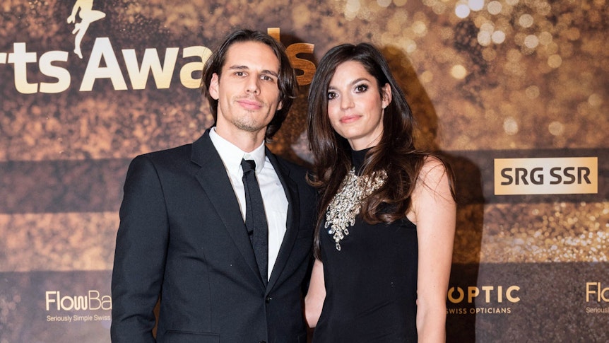 Yann Sommer, Torhüter von Fußball-Bundesligist Borussia Mönchengladbach, ist gemeinsam mit seiner Frau Alina am 12. Dezember 2021 bei den Swiss Sports Awards 2021 in Zürich zu Gast gewesen.