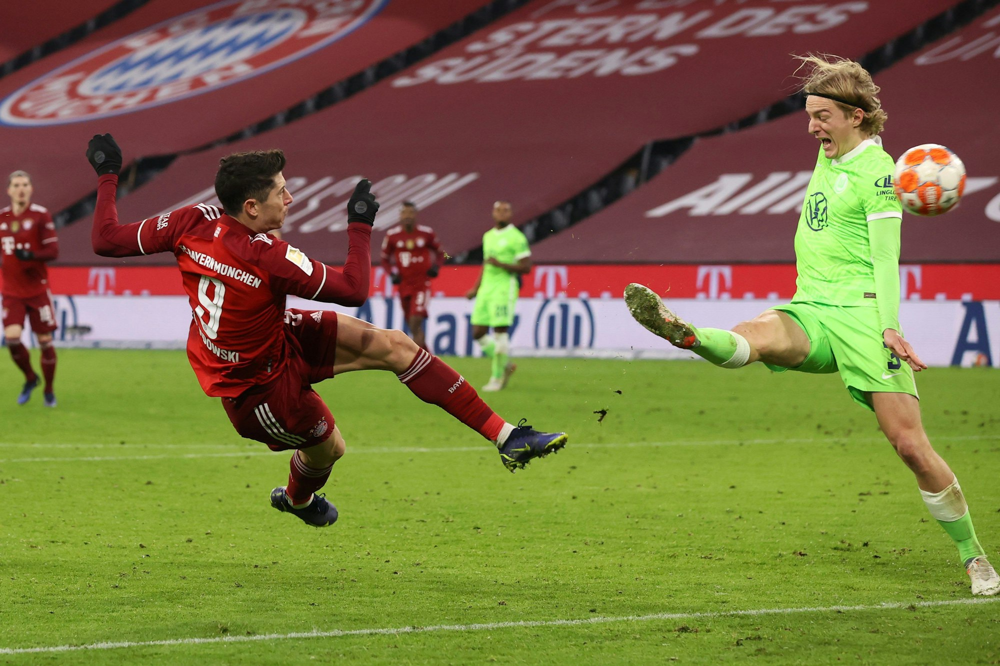 Tor durch Robert Lewandowski für den FC Bayern gegen den VfL Wolfsburg.