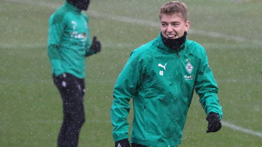 Andreas Poulsen bei einer Trainingseinheit der Fohlen am 5. Januar 2021 im Borussia-Park.