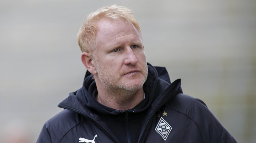 Gladbachs U23-Trainer Heiko Vogel, hier zu sehen am 20. März 2021, hat mit seiner Mannschaft in der Regionalliga West den nächsten Rückschlag hinnehmen müssen.