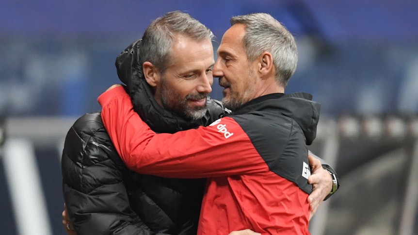 Adi Hütter (r.) löst Marco Rose (l.) als Gladbach-Trainer zum 1. Juli 2021 im Borussia-Park ab. Dieses Foto ist am 15. Dezember 2020 entstanden.
