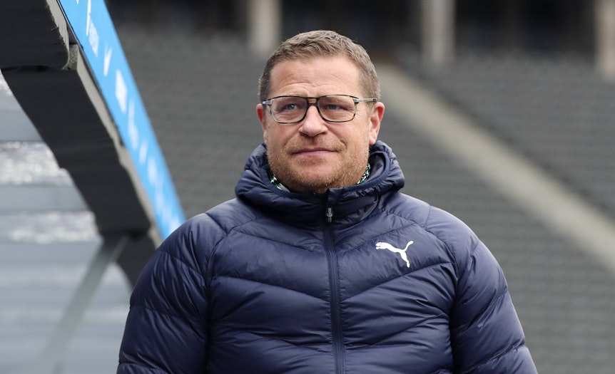 Gladbach-Manager Max Eberl beim Bundesligaspiel der Borussia bei Hertha BSC am 10. April 2021 im Berliner Olympiastadion.