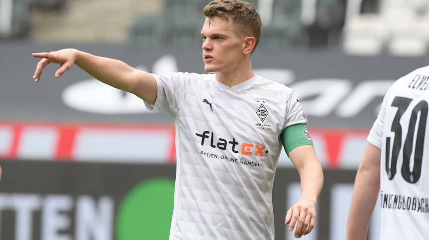 Gladbachs Abwehrchef Matthias Ginter, hier beim Bundesliga-Spiel der fohlen am 17. April 2021 gegen Eintracht Frankfurt.