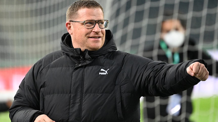 Gladbachs Sportdirektor Max Eberl beim DFB-Pokal-Spiel gegen Borussia Dortmund am 2. März 2021 im Borussia-Park.
