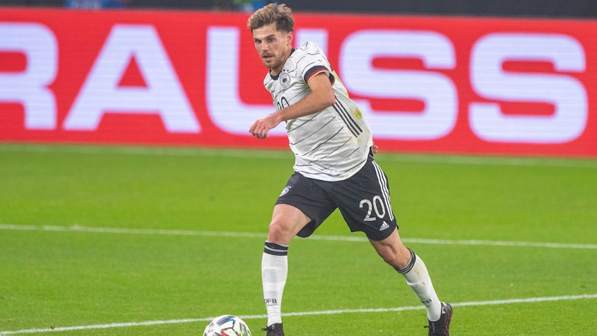 Gladbachs Jonas Hofmann, hier zu sehen am 11. November 2020 im Länderspiel gegen Tschechien, zählt sicherlich zu den Überraschungsnominierungen im EM-Kader von Bundestrainer Joachim Löw.