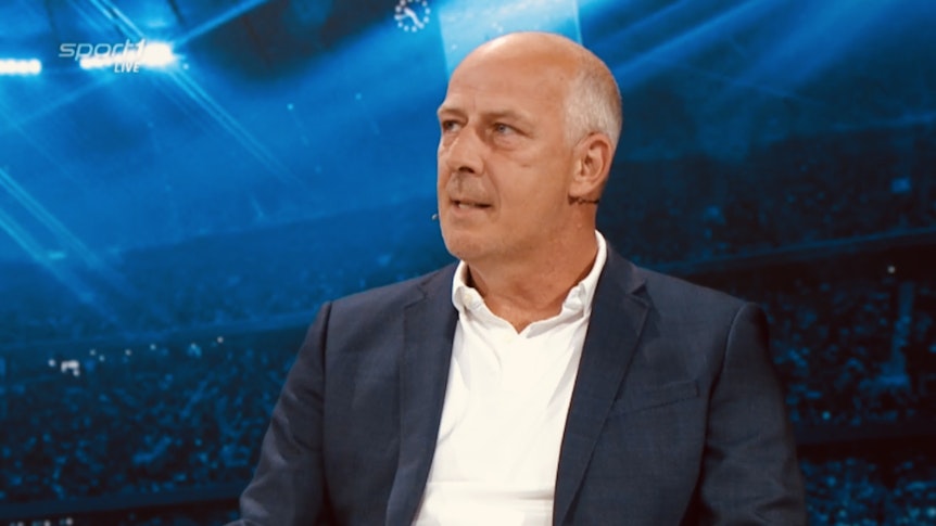 Der ehemalige Bayern-München-Star und Nationalspieler Mario Basler ist am Sonntag (9. Mai 2021) zu Gast im „Doppelpass“ des TV-Senders „Sport 1“ gewesen.