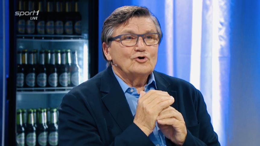 Hans Meyer, Präsidiums-Mitglied bei Borussia Mönchengladbach, ist am Sonntag (9. Mai 2021) zu Gast in der Sendung „Doppelpass“ des TV-Senders „Sport 1“ gewesen.