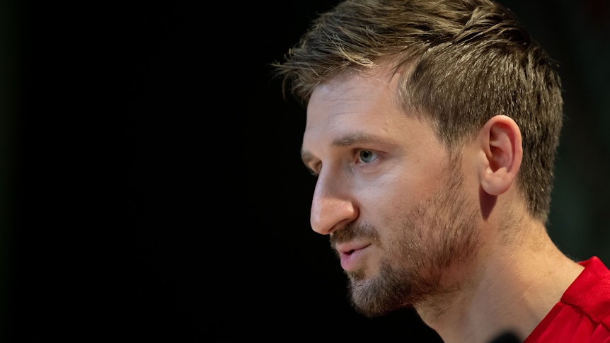 Marko Marin, ehemaliger DFB-Nationalspieler und Profi von Borussia Mönchengladbach, steht nun in Budapest unter Vertrag. Auf diesem Foto ist er am 17. September 2019 in München zu sehen. Marin spricht bei einer Pressekonferenz.