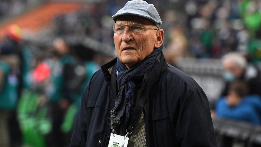 Wolfgang Kleff, Ex-Spieler von Borussia Mönchengladbach, hier am 20. November 2021 beim Besuch der Partie gegen Greuther Fürth im Borussia-Park, ist mit der Entwicklung der Fohlen absolut nicht zufrieden.