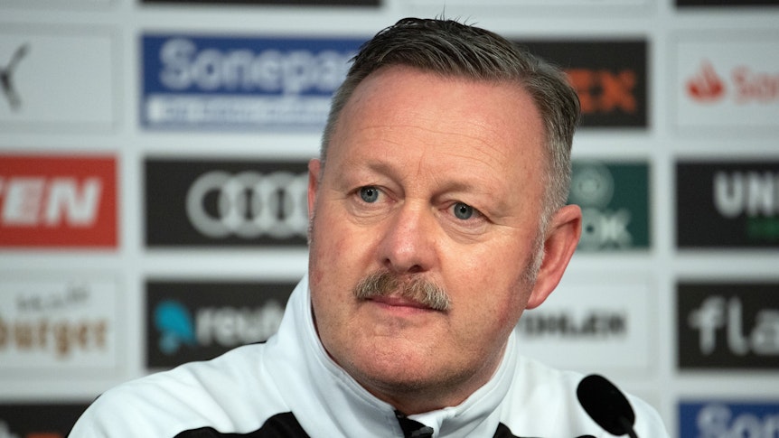 Roland Virkus, Sportdirektor von Borussia Mönchengladbach, hier zu sehen am 15. Februar 2022 bei einer Pressekonferenz im Borussia-Park.