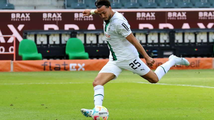 23.07.2022, Moenchengladbach, GER, Fussball, Herren, BL, Saison 2022/2023, Borussia Moenchengladbach Testspiel Bor. Mönchengladbach vs. Real San Sebastian Rami Bensebaini (Gladbach)