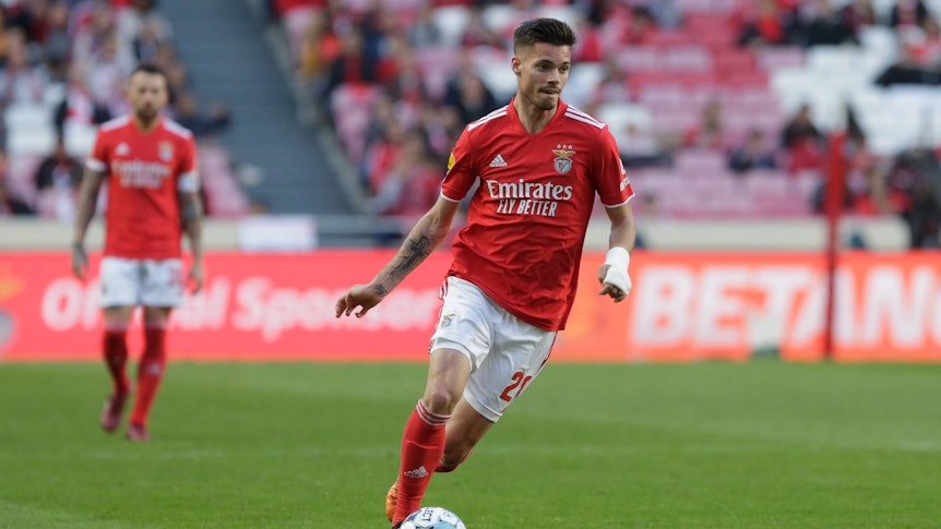 Julian Weigl von Benfica Lissabon während des Spiels gegen Famalicao FC am 23. April 2022.