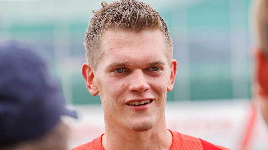 Matthias Ginter, Spieler beim SC Freiburg und Ex-Spieler von Borussia Mönchengladbach, trifft am Sonntag (11. September 2022) im direkten Bundesliga-Duell auf seinen Ex-Klub. Das Foto zeigt den deutschen Nationalspieler am 27. Juni 2022 beim Trainingsauftakt der Breisgauer.
