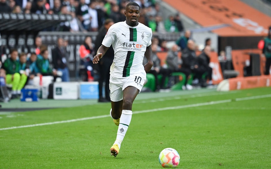 Gladbach-Stürmer Marcus Thuram im Vollsprint. Hier zu sehen am 17. September 2022 während des Bundesliga-Topspiels gegen RB Leipzig im Borussia-Park.