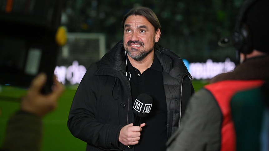 Daniel Farke, Trainer von Borussia Mönchengladbach, im Interview bei DAZN vor dem Spiel gegen den VfB Stuttgart am 4. November 2022.