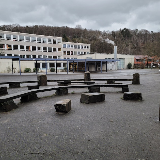 Za Zelazna Kurtyna Klasa 8 Kürten: Sanierung der Gesamtschule beginnt im Frühjahr - Rundschau Online