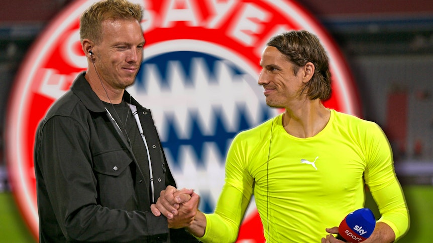 Bildmontage: Bayern-Coach Julian Nagelsmann (l.) und Borussia-Keeper Yann Sommer beim freundschaftlichen Hand-Shake vor dem Logo des FC Bayern. Nagelsmann ist dabei in Schwarz gekleidet, Sommer trägt ein neongelbes Puma-Shirt. Beide lächeln.Sommer hat ein Mikrofon des Senders Sky in der linken Hand.