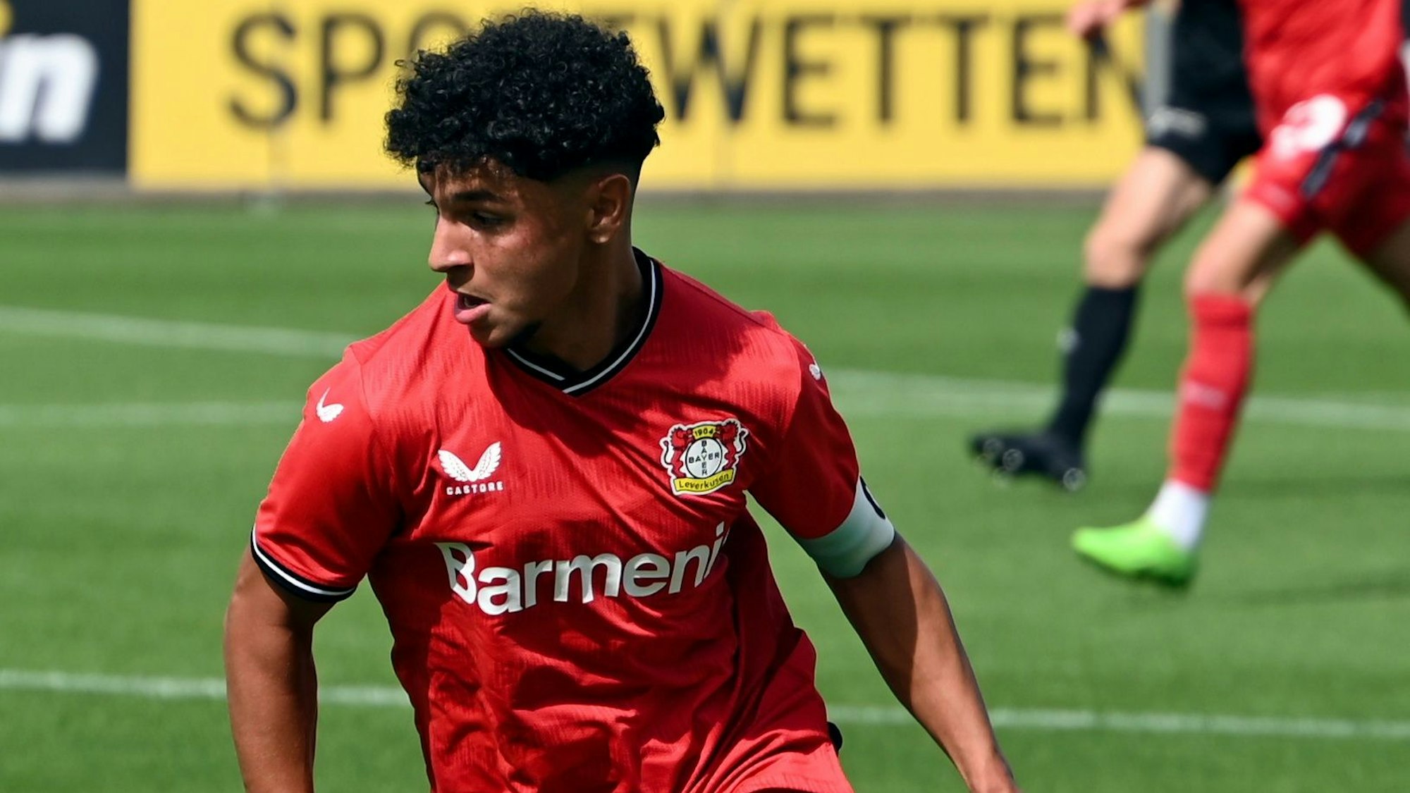 Ayman Aourir - Tài Năng Maroc Đang Chờ Giờ Phút Tỏa Sáng Ayman Aourir - Tài Năng Maroc Đang Chờ Giờ Phút Tỏa Sáng