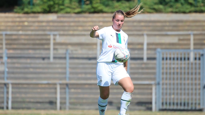 Britt van Rijswijk am 28. August 2022 im Spiel der Frauen von Borussia Mönchengladbach gegen den VFR Warbeyen.