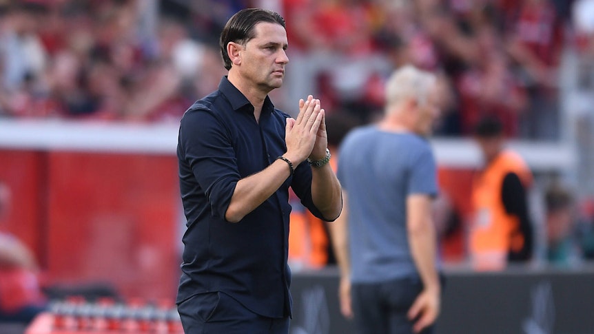 Borussia Mönchengladbach hat einen neuen Trainer! Gerardo Seoane, hier am 3. September 2022 noch als Coach von Bayer 04 Leverkusen zu sehen, hat einen Dreijahresvertrag am Niederrhein unterzeichnet.