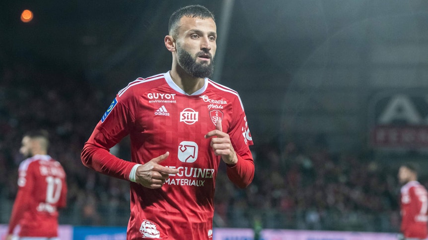 Franck Honorat von Stade Brest, hier bei einem Spiel gegen Olympique Lyon am 28. Dezember 2022, soll noch immer interessant für Borussia Mönchengladbach sein.